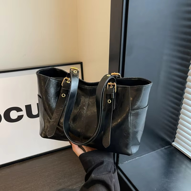 Luxury Bags Korea - Ruime effenkleurige handtassen voor vrouwen 2025