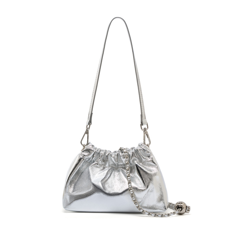 Luxury Bags In Sale - Hete Aanbieding: Kleine Gouden Bolvormige Schoudertasjes