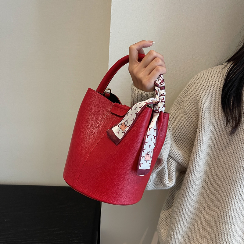 Rode PU-emmer schouder- en cro - Luxury Bags In Sale recensie en prijs