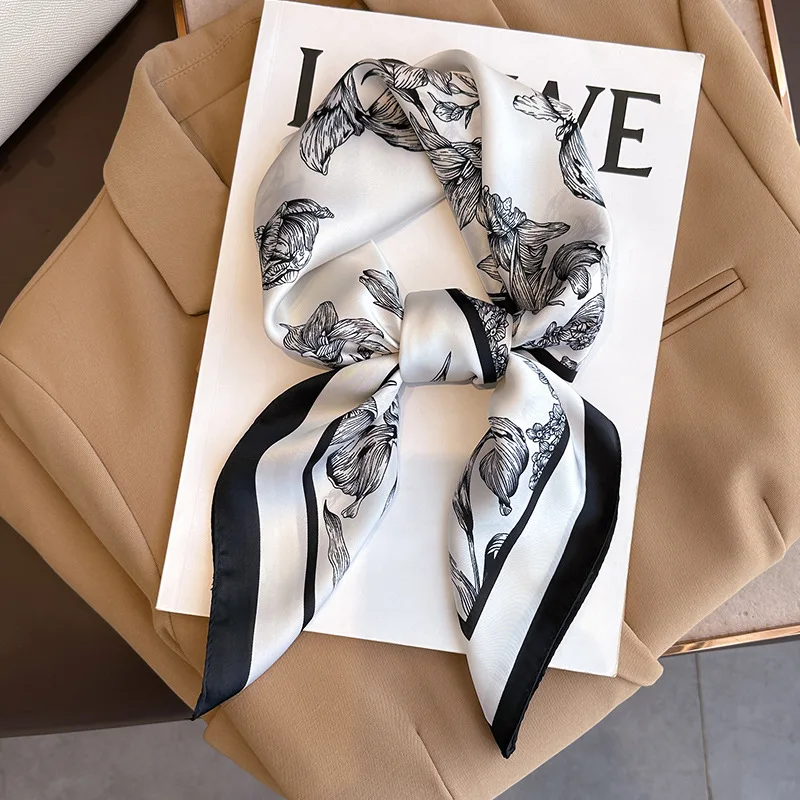 70*70Cm Luxe Bloemenprint Zijd - Luxury Bags In China recensie en prijs