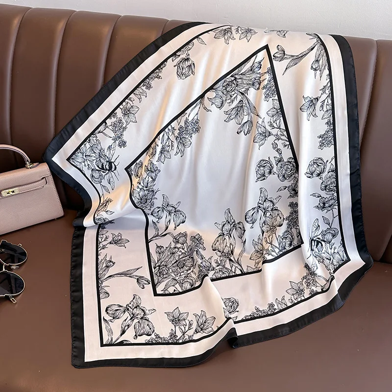 70*70Cm Luxe Bloemenprint Zijd - Luxury Bags In China recensie en prijs