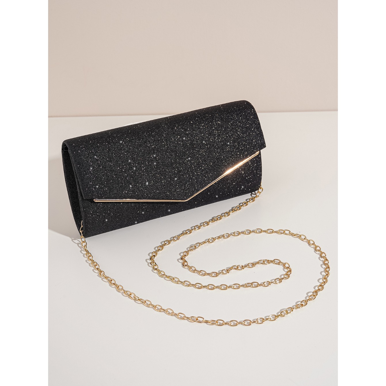 Lichtgewicht, zakelijk-casual  - Quiet Luxury Bags Designer recensie en prijs